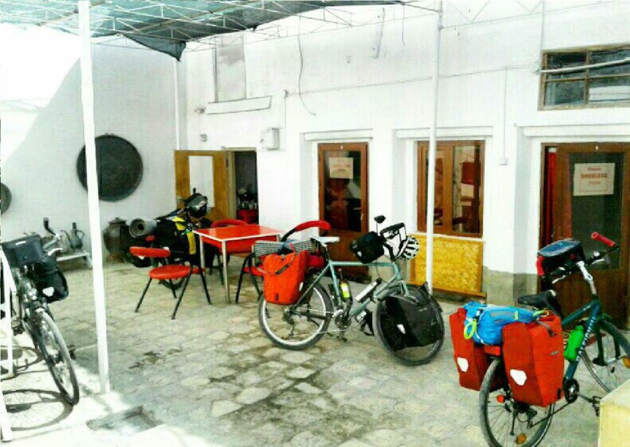 History Hotel Buxoro Luaran gambar
